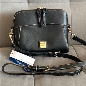 ⭐️NEW⭐️ Dooney & Bourke Cameron Crossbody